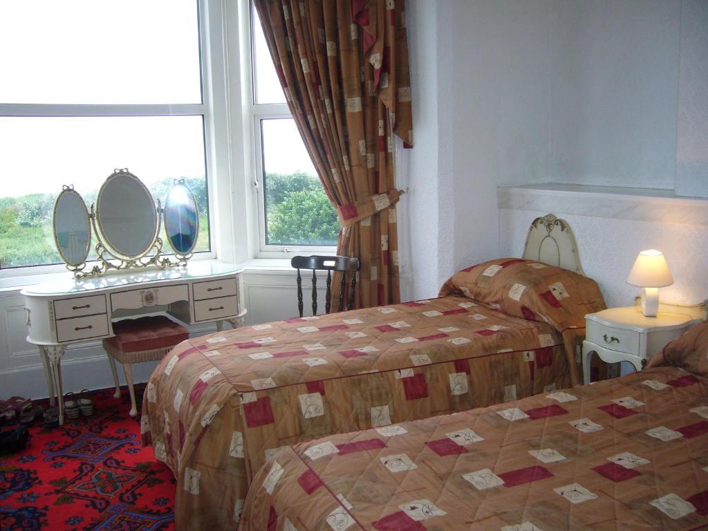 Hotel Monterey